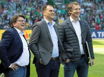 Die Bremer Führungsriege mit Klaus Filbry (m.) Die Bremer Führungsriege mit Klaus Filbry (m.)
