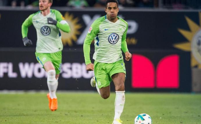 Der Einsatz von Wolfsburgs Daniel Didavi bleibt fraglich. Foto: Swen Pförtner