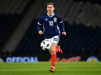 Tom Cairney erzielt den Siegtreffer für Fulham Tom Cairney erzielt den Siegtreffer für Fulham