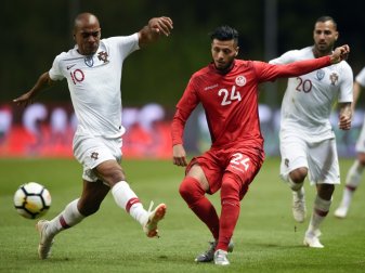 Joao Mario (li.) mit Portugal noch nicht in WM-Form Joao Mario (li.) mit Portugal noch nicht in WM-Form