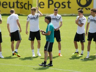 Das DFB-Team wurde von Doping-Kontrolleuren überrascht Das DFB-Team wurde von Doping-Kontrolleuren überrascht