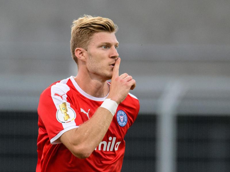 Alexander Mühling traf für Holstein Kiel. Foto: Matthias Balk