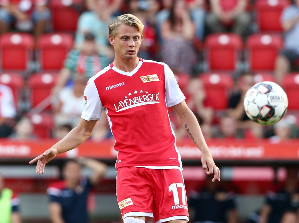 Simon Hedlunds Doppelpack sorgt für die Entscheidung