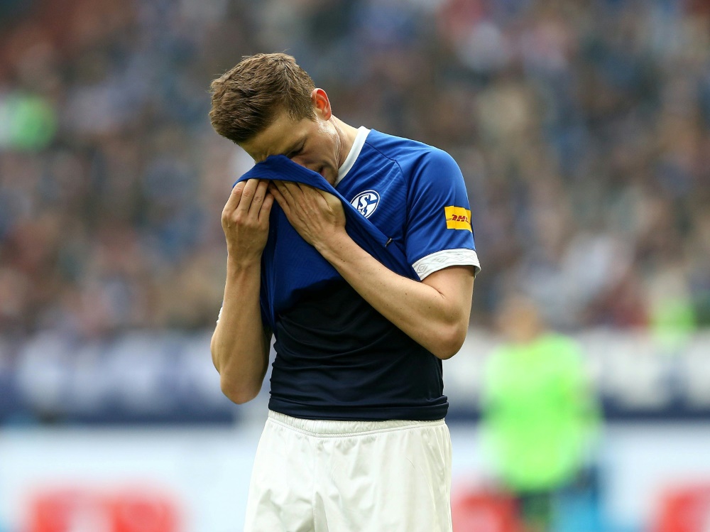 Schalke unterlag Frankfurt in letzter Sekunde
