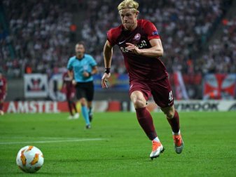 Der Österreicher Xaver Schlager wechselt zum VfL Wolfsburg. Foto: Hendrik Schmidt Der Österreicher Xaver Schlager wechselt zum VfL Wolfsburg. Foto: Hendrik Schmidt