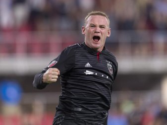 Wayne Rooney erzielte ein Tor von hinter der Mittellinie. Foto: Brad Smith/ISIPhotos via ZUMA Wire Wayne Rooney erzielte ein Tor von hinter der Mittellinie. Foto: Brad Smith/ISIPhotos via ZUMA Wire