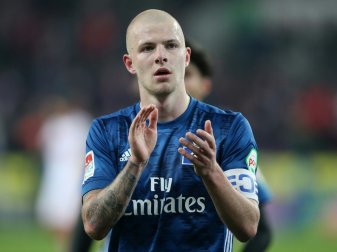 Emirates ist seit 2006 Hauptsponsor beim HSV Emirates ist seit 2006 Hauptsponsor beim HSV