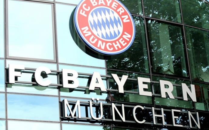 Der FCB fordert von BMW eine zweistellige Millionensumme