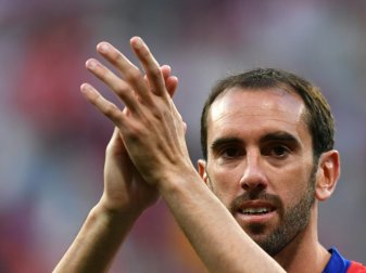 Diego Godin unterschreibt bei Inter Mailand Diego Godin unterschreibt bei Inter Mailand