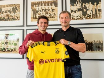 Mateu Morey unterschreibt bei Borussia Dortmund Mateu Morey unterschreibt bei Borussia Dortmund