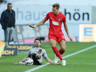 Maximilian Thiel (r.) hat sich das Kreuzband gerissen Maximilian Thiel (r.) hat sich das Kreuzband gerissen