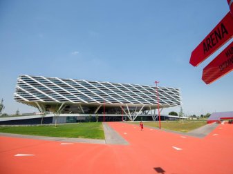 Wird Quartier des DFB-Teams bei der EM 2020: Der Adidas-Campus in Herzogenaurach. Foto: Nicolas Armer Wird Quartier des DFB-Teams bei der EM 2020: Der Adidas-Campus in Herzogenaurach. Foto: Nicolas Armer