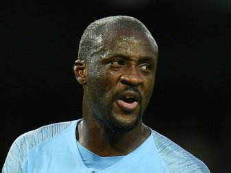China: Yaya Toure unterschreibt bei Qingdao Huanghai China: Yaya Toure unterschreibt bei Qingdao Huanghai