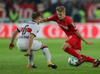 Tim Handwerker (l) läuft kommende Saison in Nürnberg auf Tim Handwerker (l) läuft kommende Saison in Nürnberg auf