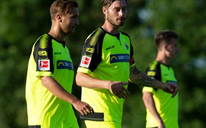 Paderborn schlägt Ipswich Town mit 3:2