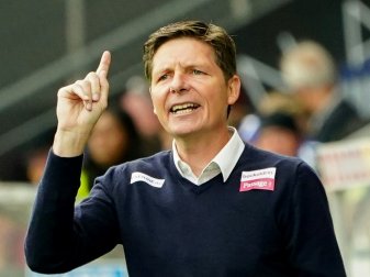 Erster Sieg für den VfL Wolfsburg unter Oliver Glasner Erster Sieg für den VfL Wolfsburg unter Oliver Glasner