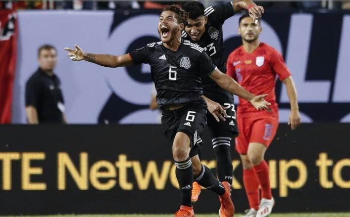 Jonathan dos Santos schoss Mexiko zum Titel