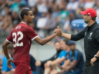 Mit dem FC Liverpool erfolgreich: Joel Matip (l) und Jürgen Klopp. Foto: Soeren Stache Mit dem FC Liverpool erfolgreich: Joel Matip (l) und Jürgen Klopp. Foto: Soeren Stache