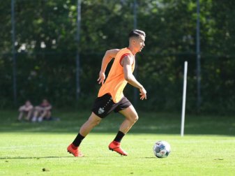 Steht beim VfB Stuttgart vor dem Abflug: Erik Thommy. Foto: Maximilian Haupt Steht beim VfB Stuttgart vor dem Abflug: Erik Thommy. Foto: Maximilian Haupt