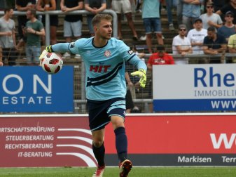 Rehnen spielt nächste Saison auf Leihbasis in Aachen Rehnen spielt nächste Saison auf Leihbasis in Aachen
