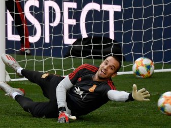 Pau Lopez wechselt für 23,5 Millionen Euro nach Rom 