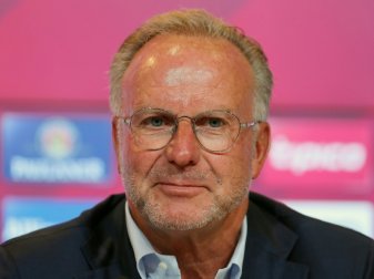 Rummenigge und der FC Bayern nähern sich dem eSport an Rummenigge und der FC Bayern nähern sich dem eSport an