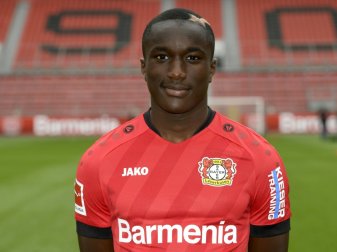 Diaby wechselte von Paris St. Germain nach Leverkusen Diaby wechselte von Paris St. Germain nach Leverkusen