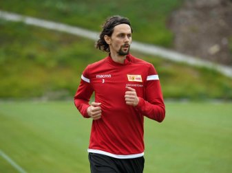 Sieht Borussia Dortmund als Favoriten auf die deutsche Meisterschaft: Neven Subotic. Foto: Matthias Koch Sieht Borussia Dortmund als Favoriten auf die deutsche Meisterschaft: Neven Subotic. Foto: Matthias Koch