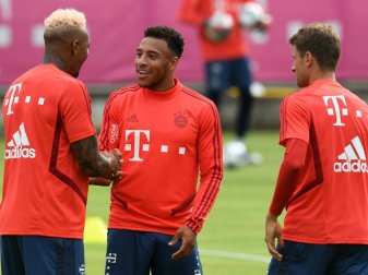 Bayern läuft auswärts künftig in weißen Trickots auf Bayern läuft auswärts künftig in weißen Trickots auf