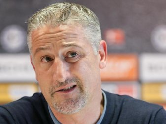 Betreut das mittlerweile 17. Proficamp der Spielergewerkschaft VDV in der Sportschule Wedau: Trainer Jürgen. Foto: Friso Gentsch Betreut das mittlerweile 17. Proficamp der Spielergewerkschaft VDV in der Sportschule Wedau: Trainer Jürgen. Foto: Friso Gentsch