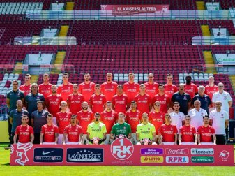 Der 1. FC Kaiserslautern startet gegen die SpVgg Unterhaching in die neue Saison. Foto: Uwe Anspach Der 1. FC Kaiserslautern startet gegen die SpVgg Unterhaching in die neue Saison. Foto: Uwe Anspach