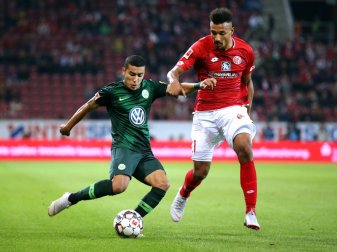 Onisiwo (r.) bleibt Mainz erhalten Onisiwo (r.) bleibt Mainz erhalten