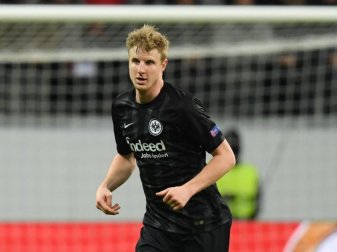 Martin Hinteregger war zuletzt an Eintracht Frankfurt ausgeliehen. Foto: Arne Dedert Martin Hinteregger war zuletzt an Eintracht Frankfurt ausgeliehen. Foto: Arne Dedert