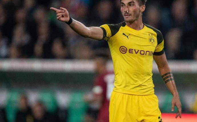 Eintracht Frankfurt soll Interesse am Dortmunder Angreifer Maximilian Philipp habe. Foto: Swen Pförtner