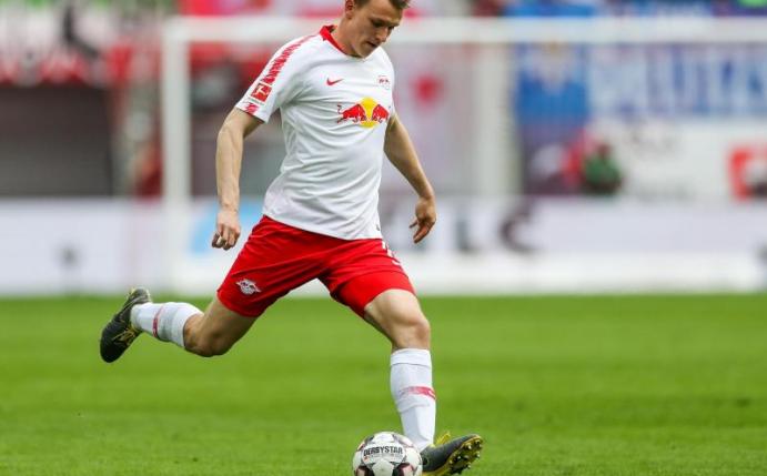 Lukas Klostermann ist in Leipzig sehr glücklich. Foto: Jan Woitas