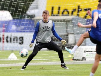«Alex hat einen Vertrag bis 2020, und wenn der Verein sagt, er bleibt, dann bleibt er», erklärte Nübels Berater. Foto: Tim Rehbein «Alex hat einen Vertrag bis 2020, und wenn der Verein sagt, er bleibt, dann bleibt er», erklärte Nübels Berater. Foto: Tim Rehbein