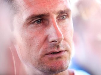 Vermisst bei den Jungfußballern Leidenschaft und Herz: Miroslav Klose. Foto: Christian Charisius Vermisst bei den Jungfußballern Leidenschaft und Herz: Miroslav Klose. Foto: Christian Charisius