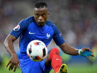 Der Franzose Patrice Evra bei der EURO 2016. Foto: Filip Singer/epa Der Franzose Patrice Evra bei der EURO 2016. Foto: Filip Singer/epa