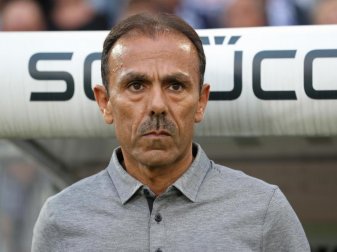 St. Paulis-Trainer Jos Luhukay. Foto: Friso Gentsch St. Paulis-Trainer Jos Luhukay. Foto: Friso Gentsch