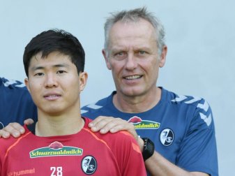 Freiburgs Trainer Christian Streich muss zum Saisonauftakt auf Changhoon Kwon verzichten. Foto: Patrick Seeger Freiburgs Trainer Christian Streich muss zum Saisonauftakt auf Changhoon Kwon verzichten. Foto: Patrick Seeger