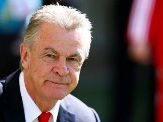 Hitzfeld imponiert das Auftreten der Dortmunder Hitzfeld imponiert das Auftreten der Dortmunder