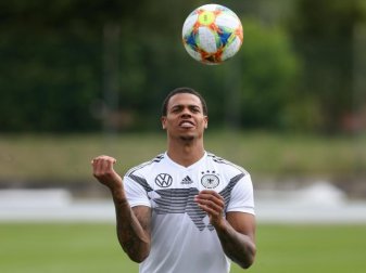 Der VfL Wolfsburg soll Interesse an U21-Nationalspieler Lukas Nmecha haben. Foto: Cézaro De Luca Der VfL Wolfsburg soll Interesse an U21-Nationalspieler Lukas Nmecha haben. Foto: Cézaro De Luca