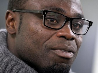 Asamoah hat Schalkes Aufsichtsratschef Clemens Tönnies nach dessen Aussagen scharf kritisiert. Foto: D. Karmann Asamoah hat Schalkes Aufsichtsratschef Clemens Tönnies nach dessen Aussagen scharf kritisiert. Foto: D. Karmann