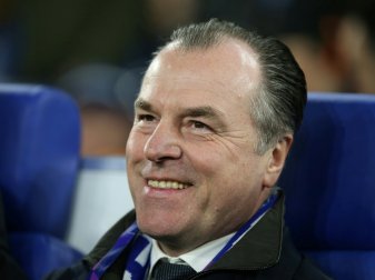 Clemens Tönnies gerät unter Druck Clemens Tönnies gerät unter Druck