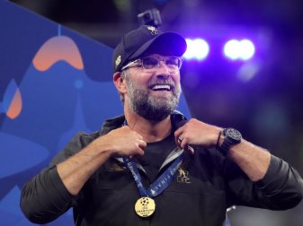 Liverpools Trainer Jürgen Klopp lernte Englisch auch durch die US-Sitcom «Friends». Foto: Jan Woitas Liverpools Trainer Jürgen Klopp lernte Englisch auch durch die US-Sitcom «Friends». Foto: Jan Woitas