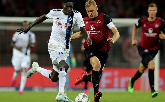 Wirbel um Jatta (l.) - Nürnberg legt Einspruch ein