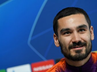 Ilkay Gündogan hat in Manchester bis 2023 verlängert Ilkay Gündogan hat in Manchester bis 2023 verlängert