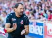 Muss mit Underdog Cottbus gegen den großen FC Bayern ran: Energie-Coach Claus-Dieter Wollitz. Foto: Frank Hammerschmidt