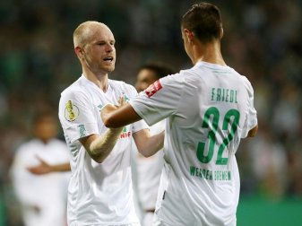 Werder Bremen schlägt Delmenhorst souverän mit 6:1 Werder Bremen schlägt Delmenhorst souverän mit 6:1