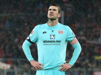 Stefan Bell hat sich am Sprunggelenk verletzt Stefan Bell hat sich am Sprunggelenk verletzt